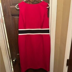 Women’s Size 12 Black Label Elegant Red Sleeveless Dress